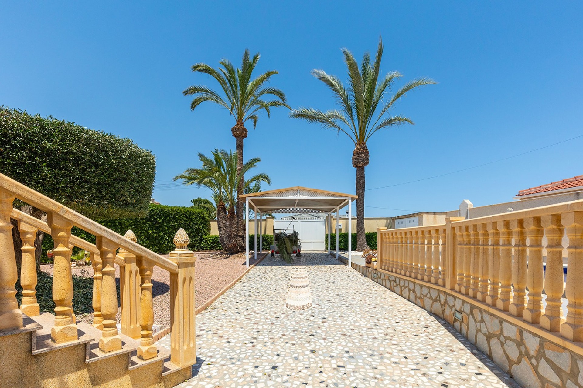 Villa for sale in Ciudad Quesada, Alicante, Spain