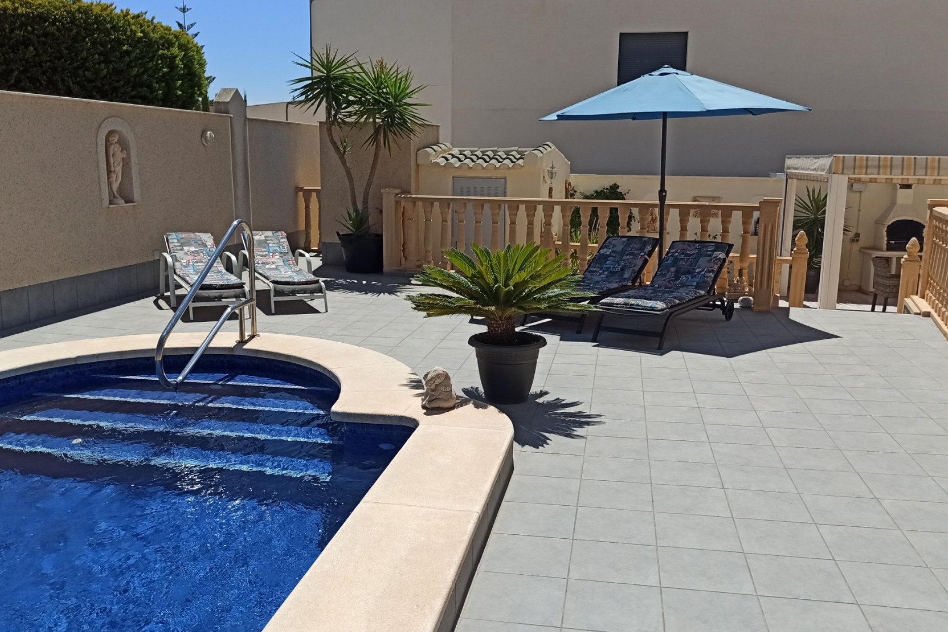 Villa for sale in Ciudad Quesada, Alicante, Spain