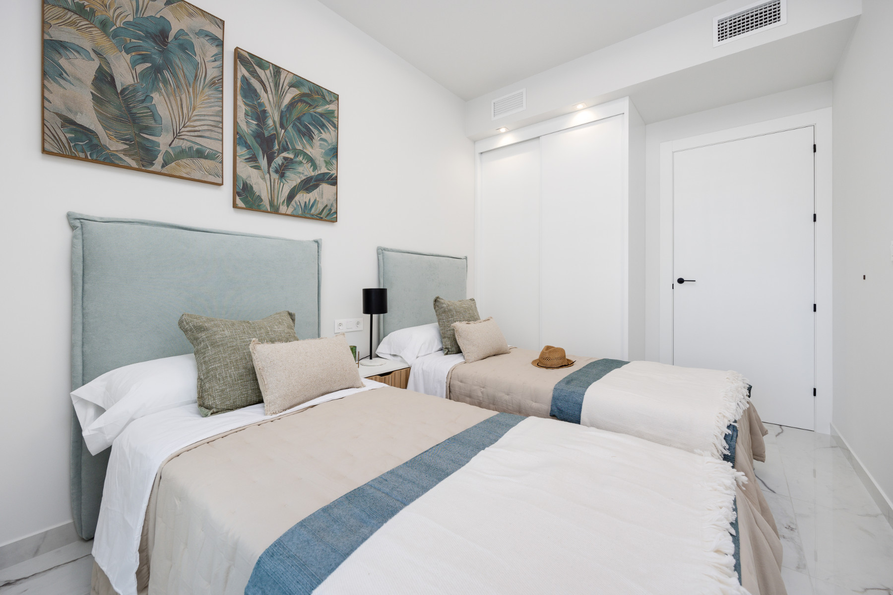 Apartment for sale in San Miguel De Salinas, Alicante, Spain