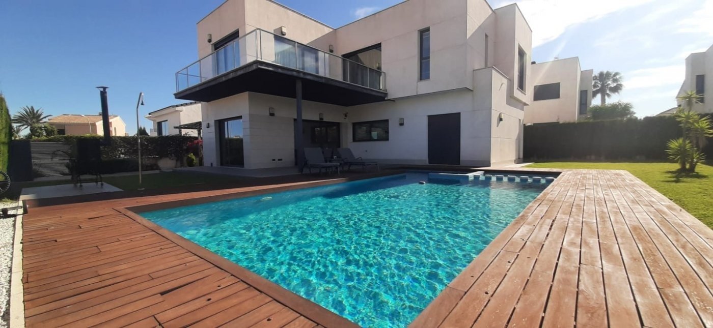 Villa for sale in San Javier, Murcia, Spain