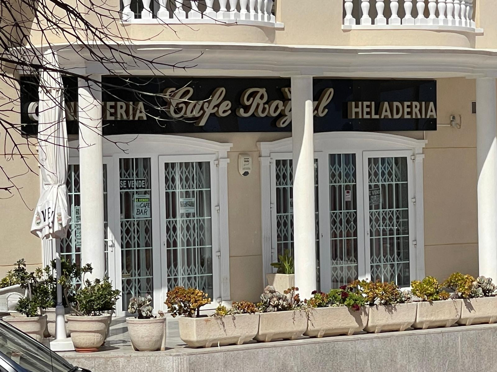 Commercial unit for sale in Guardamar Del Segura, Alicante, Spain