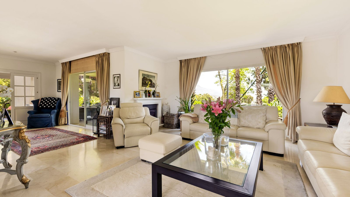 Villa for sale in Marbella, Málaga, Spain
