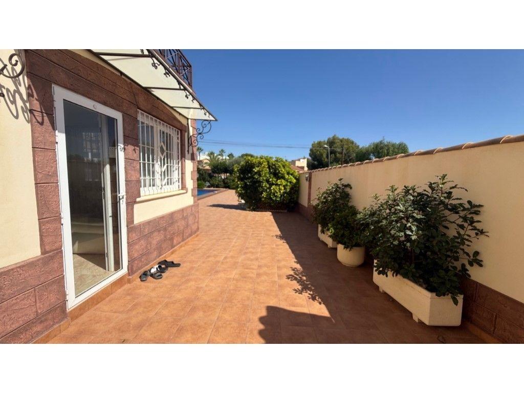 Villa for sale in Torrevieja, Alicante, Spain