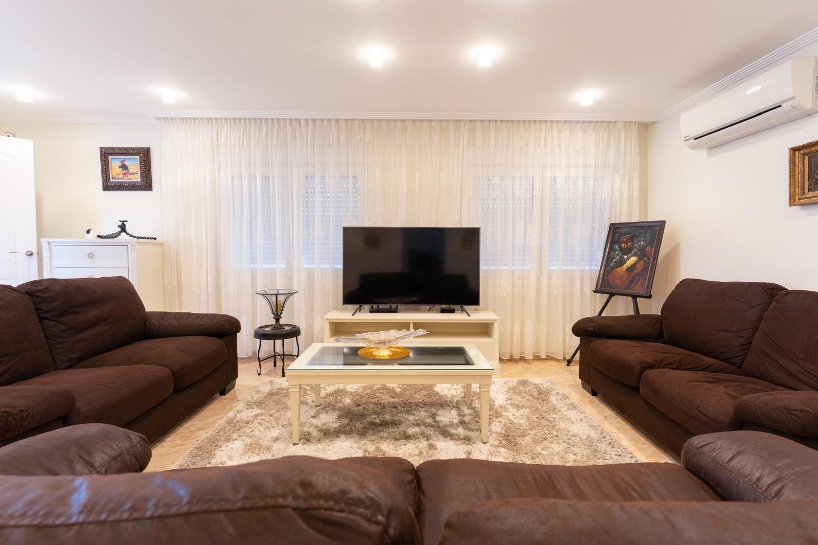 Villa for sale in Torrevieja, Alicante, Spain