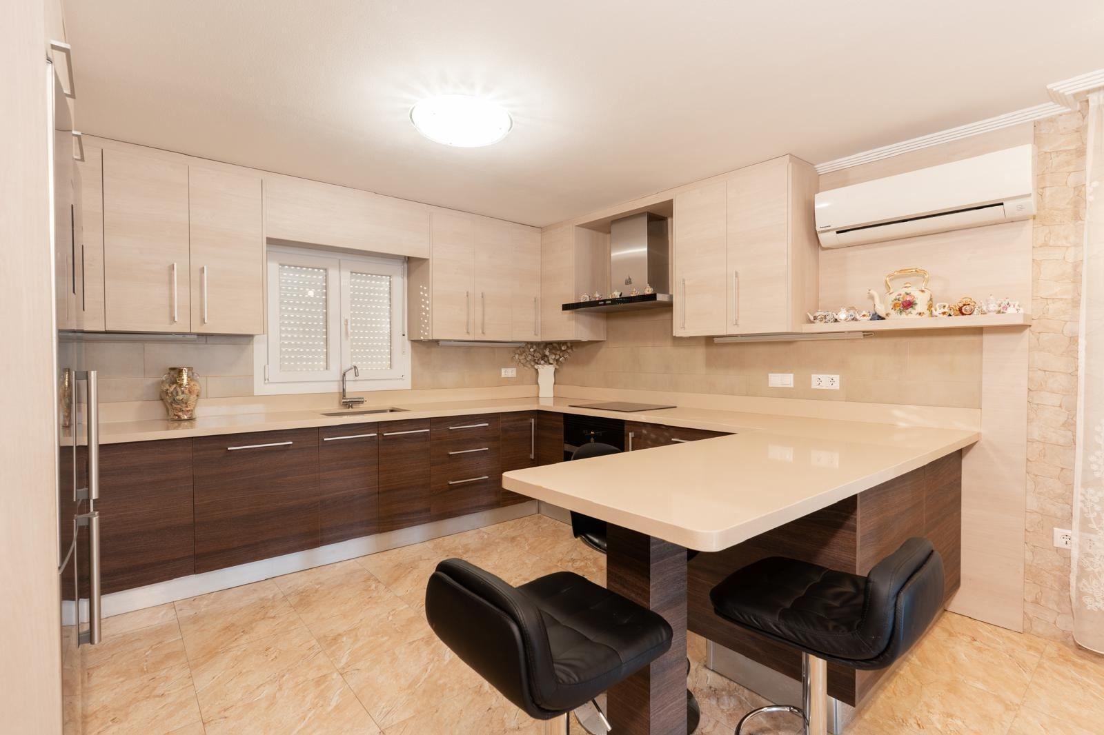 Villa for sale in Torrevieja, Alicante, Spain