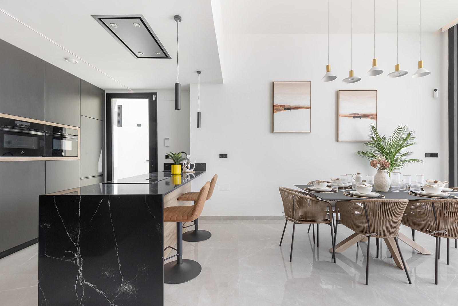 Villa for sale in El Chaparral, Alicante, Spain