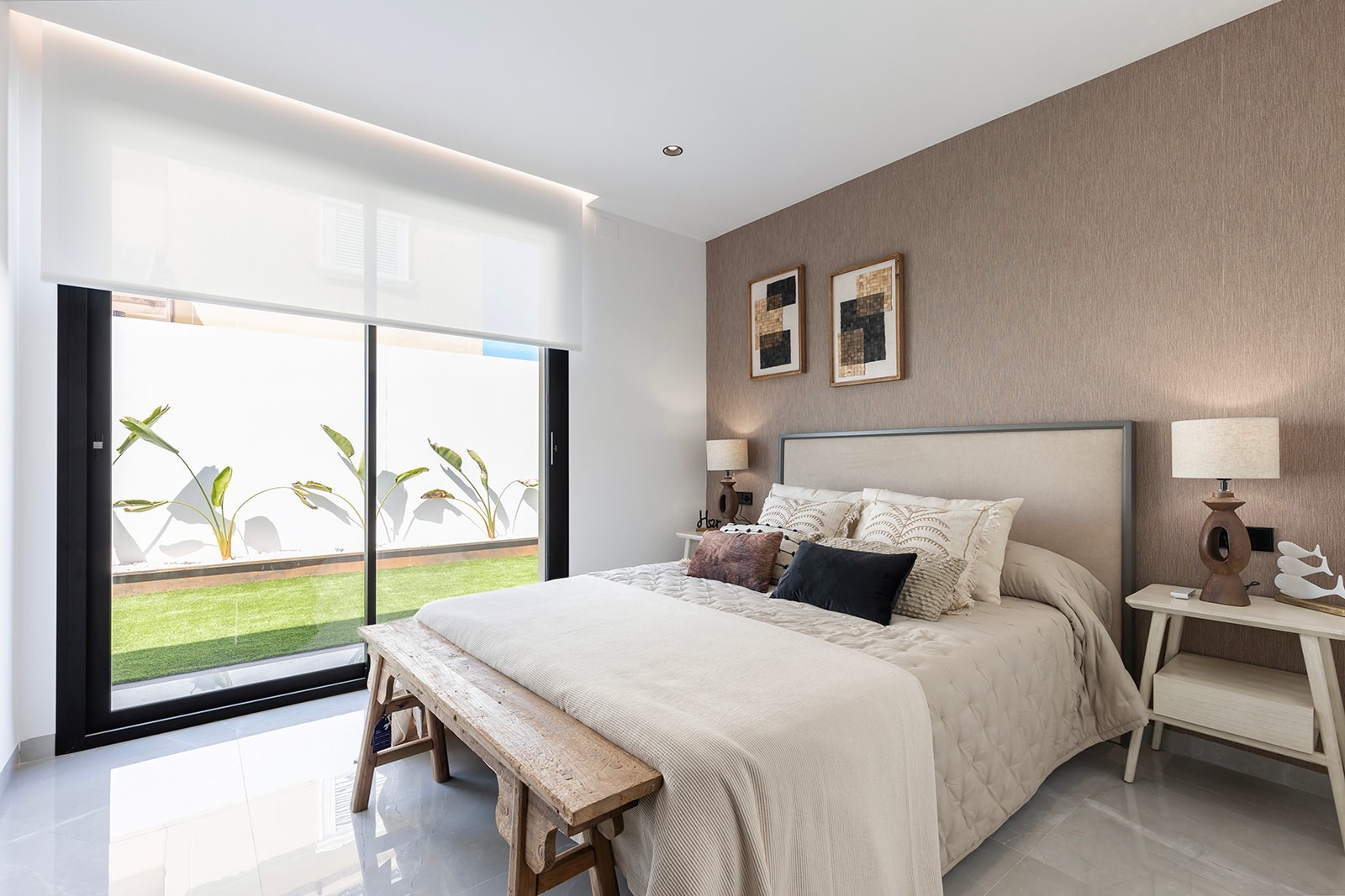 Villa for sale in El Chaparral, Alicante, Spain