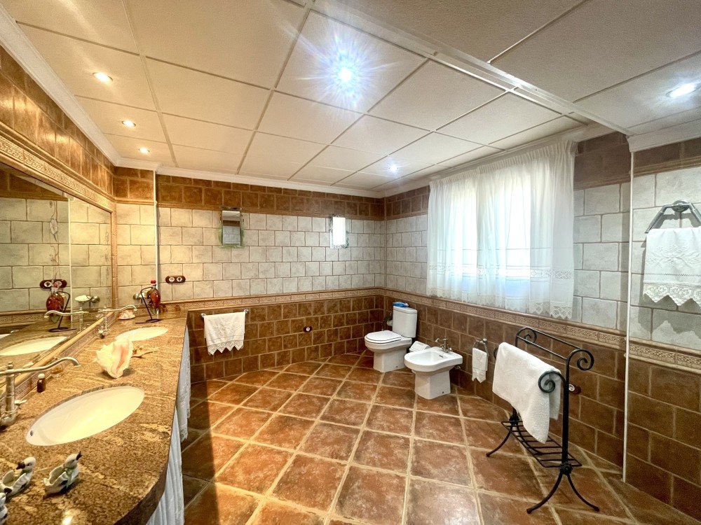 Villa en venta en Formentera Del Segura