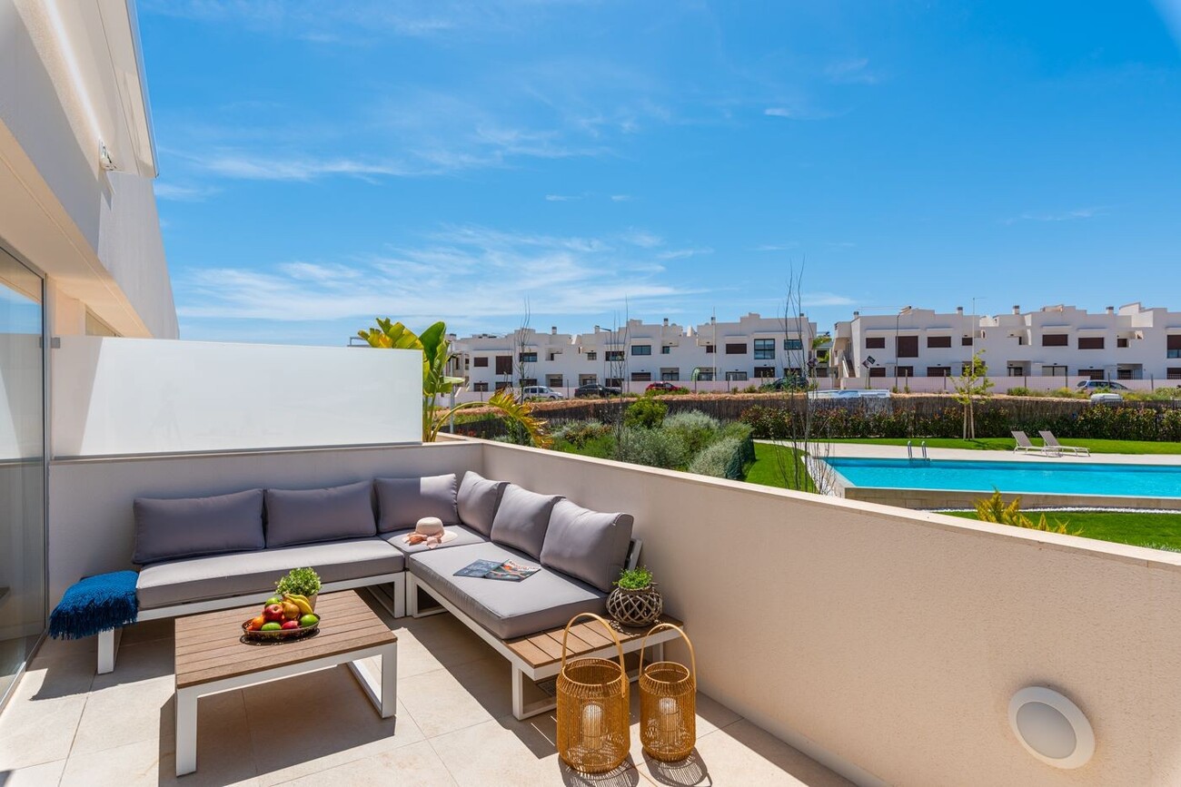 Penthouse Penthouse for sale in Los Balcones, Alicante, Spain