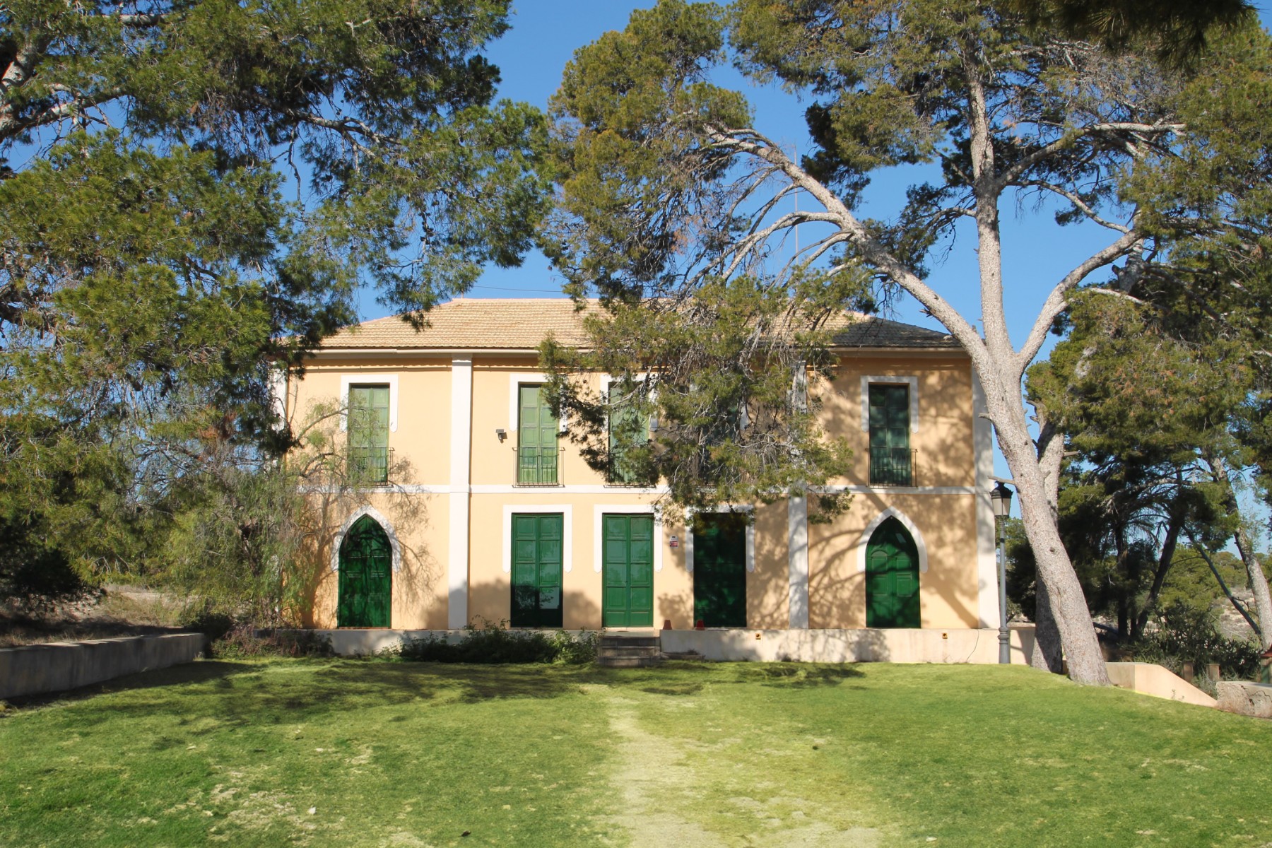 Villa for sale in Alicante, Alicante, Spain