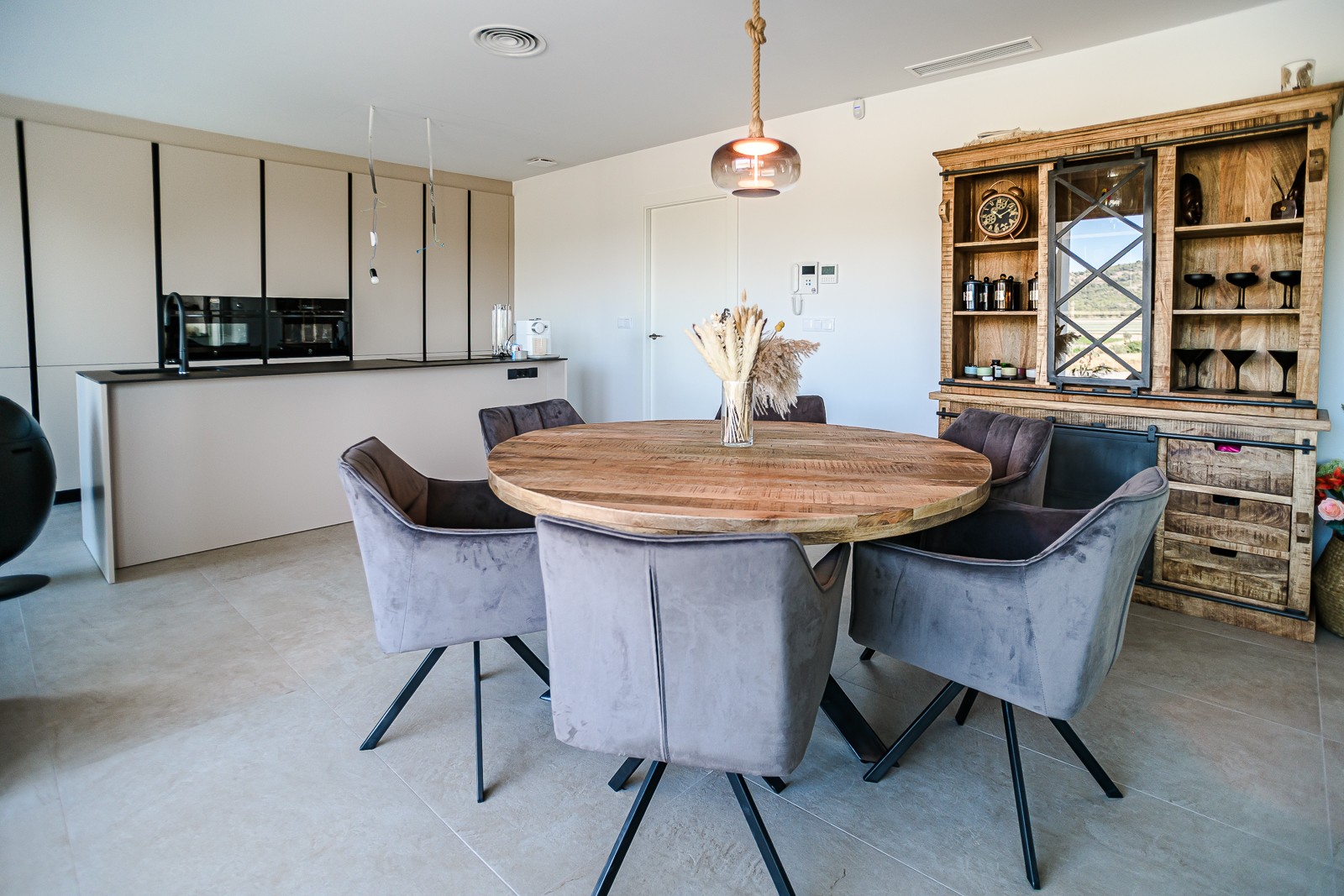 Villa for sale in Aspe, Alicante, Spain