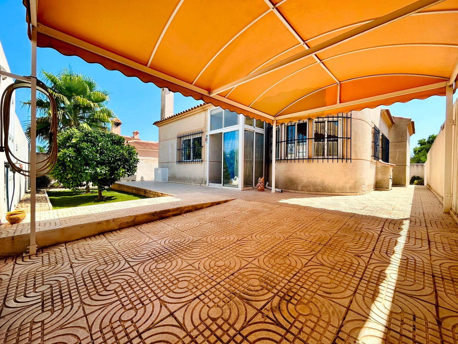 Villa en venta en Torrevieja