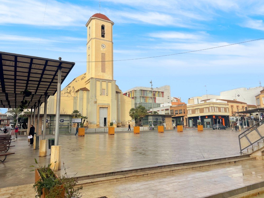 Apartment for sale in Guardamar Del Segura, Alicante, Spain
