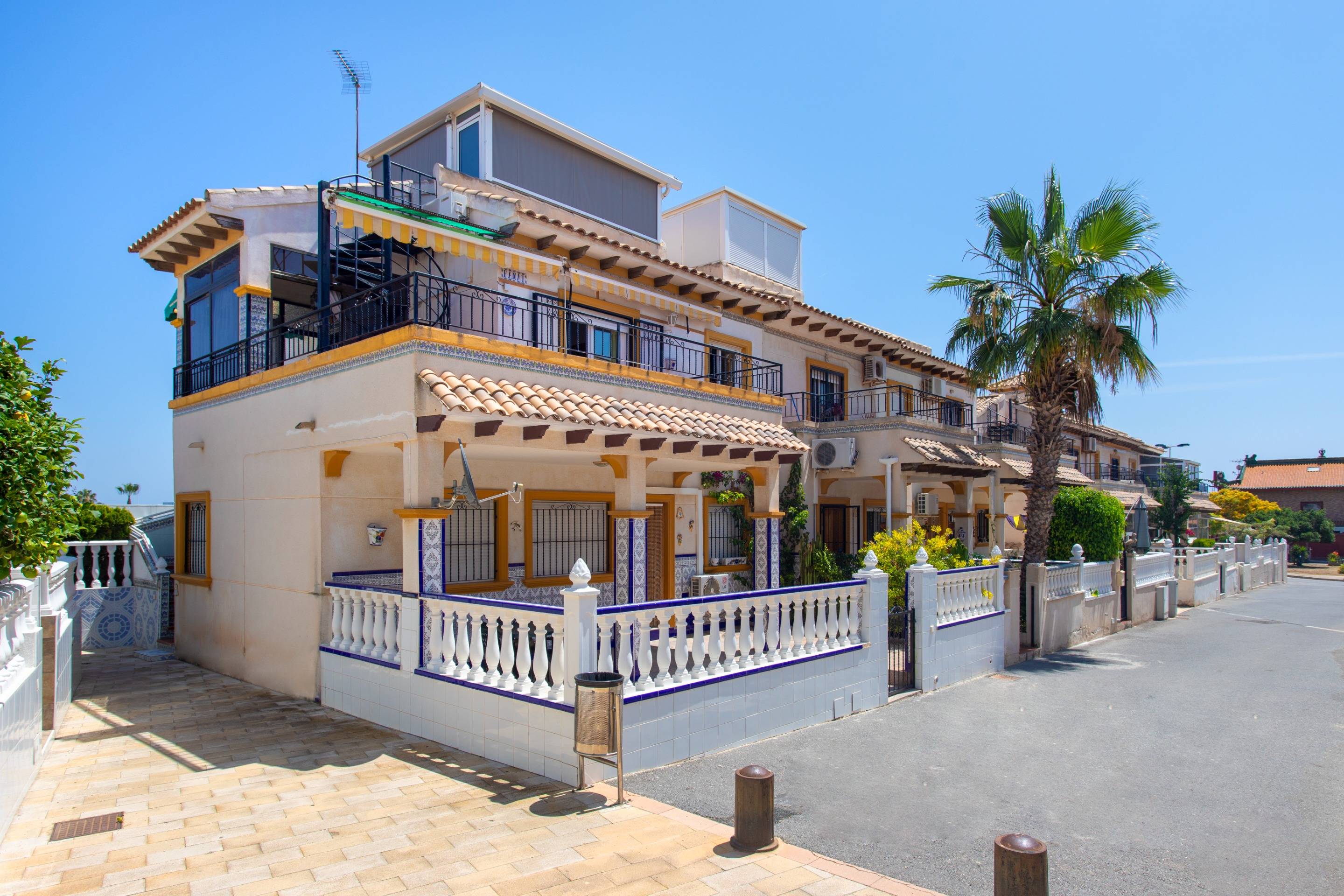 Bungalow for sale in Orihuela Costa, Alicante, Spain