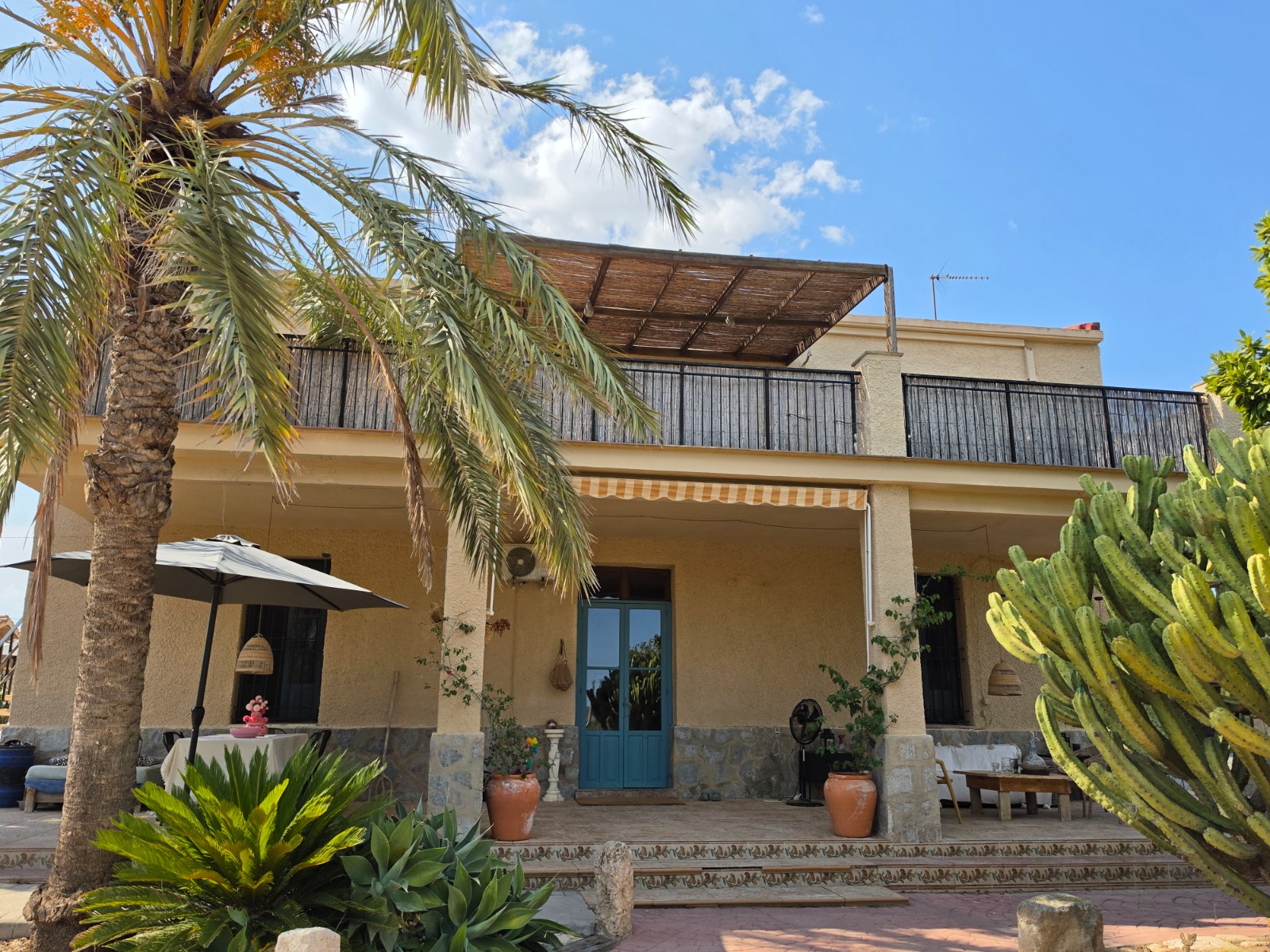 Commercial Property for sale in Elche, Alicante, Spain