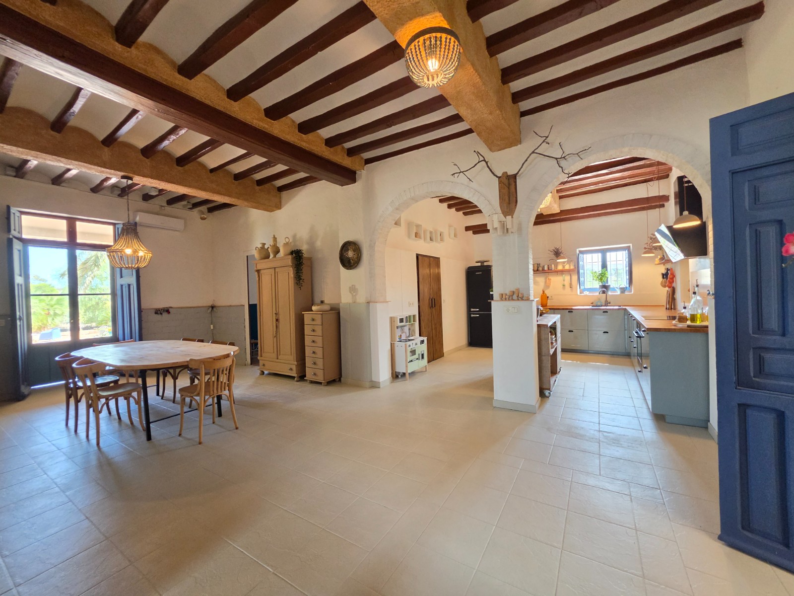 Commercial Property for sale in Elche, Alicante, Spain