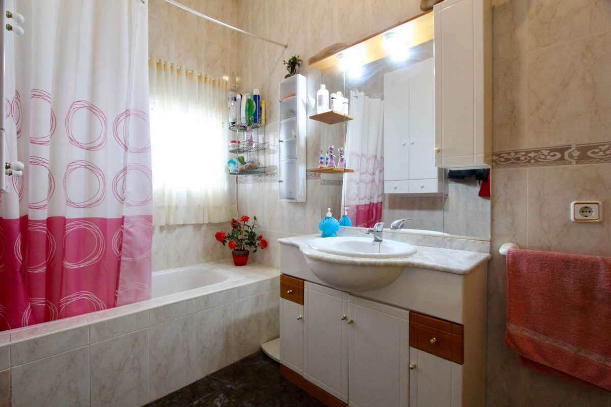 Villa en venta en Canadas De San Pedro