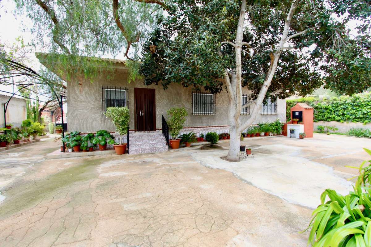 Villa en venta en Canadas De San Pedro