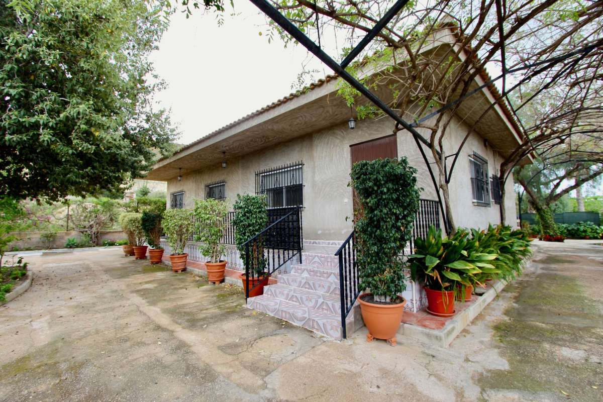 Villa en venta en Canadas De San Pedro