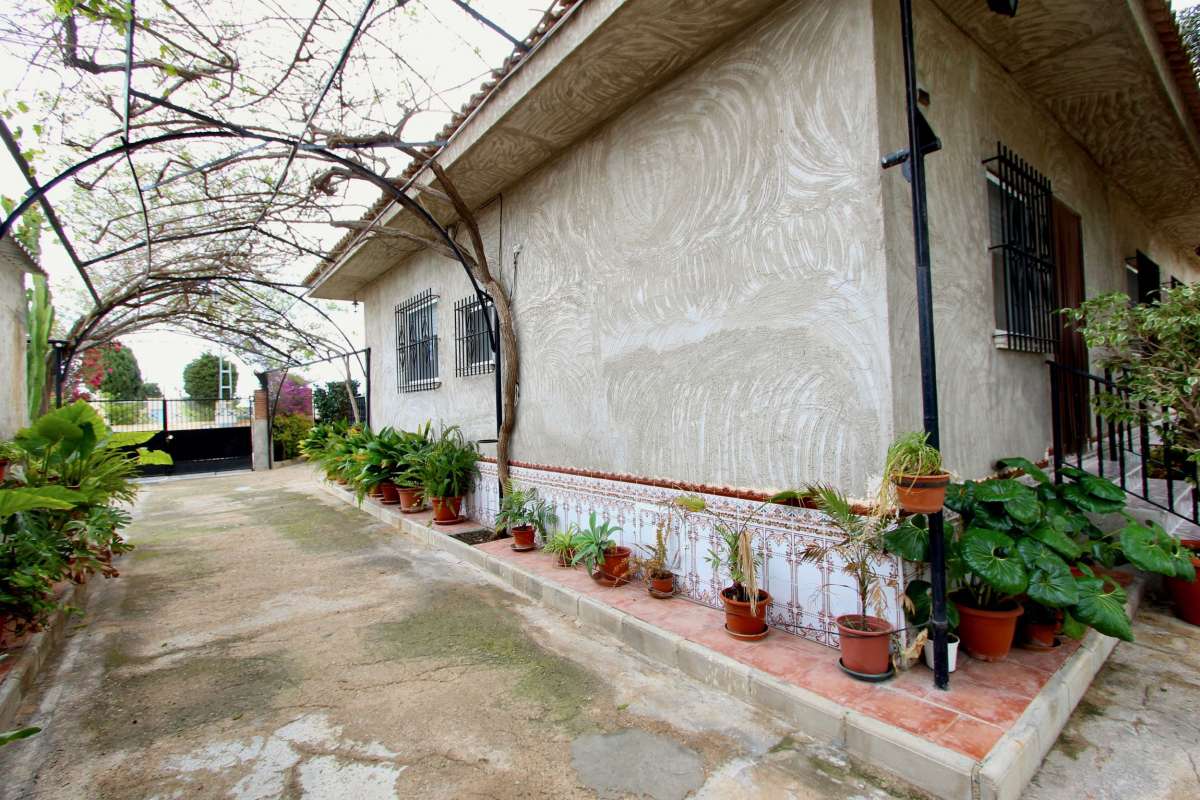 Villa en venta en Canadas De San Pedro