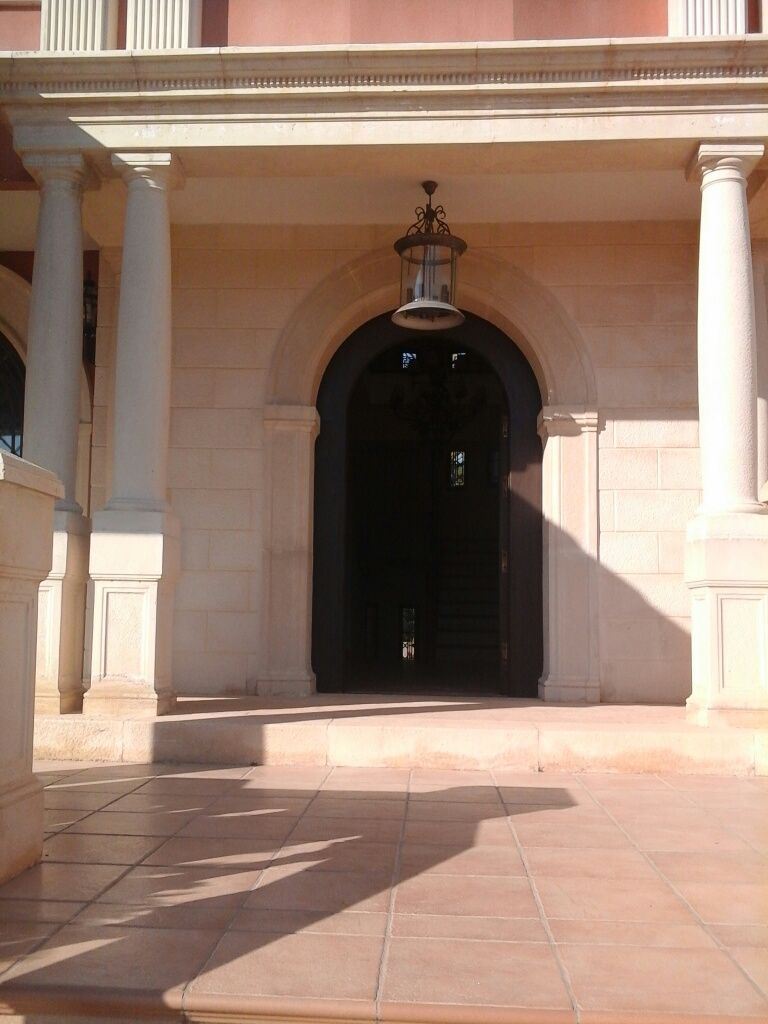 Villa for sale in Elche, Alicante, Spain