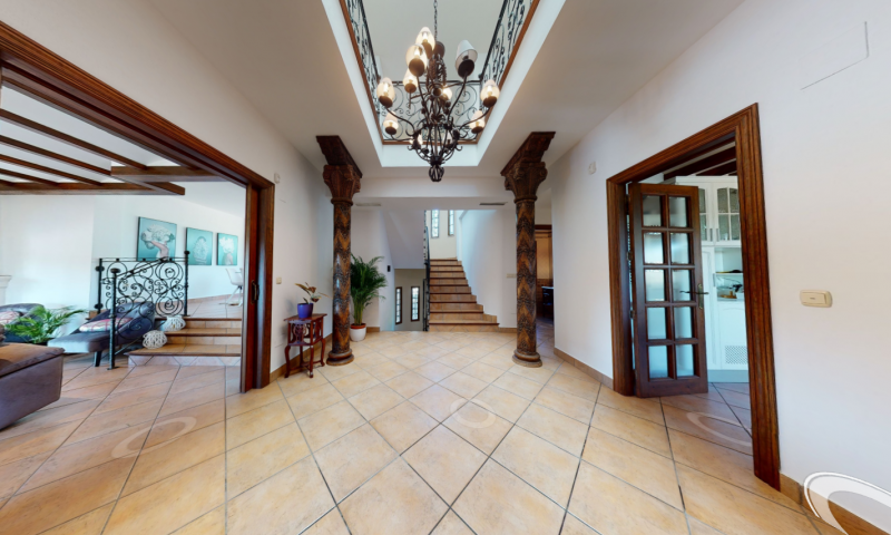 Villa for sale in Elche, Alicante, Spain