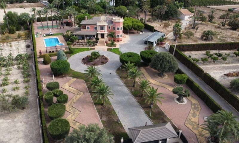 Villa for sale in Elche, Alicante, Spain