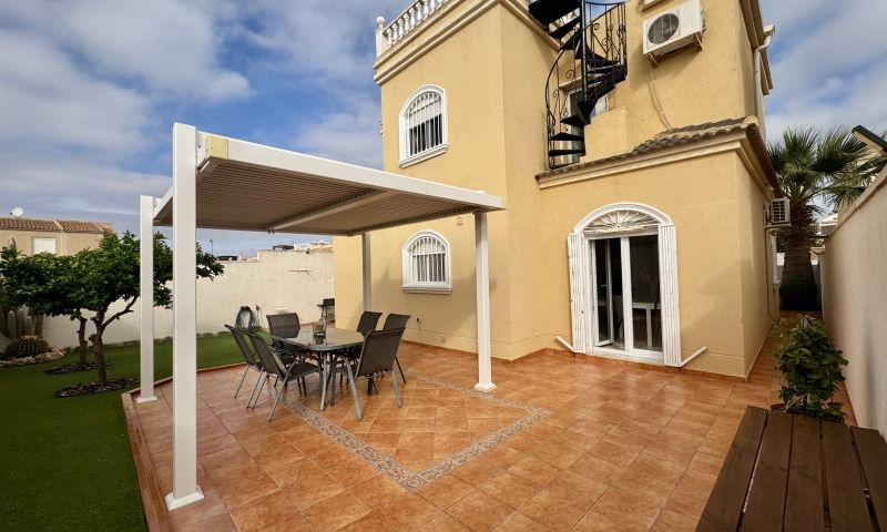 Villa for sale in Torrevieja, Alicante, Spain