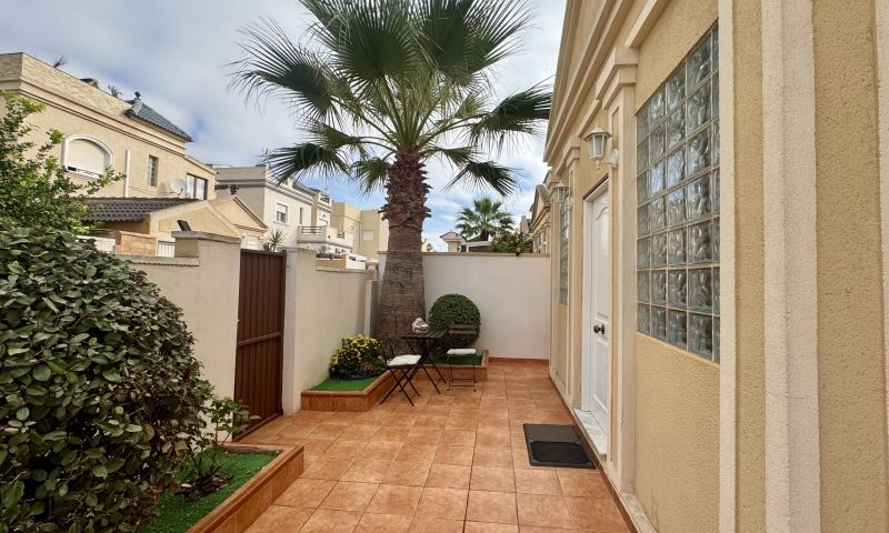 Villa for sale in Torrevieja, Alicante, Spain