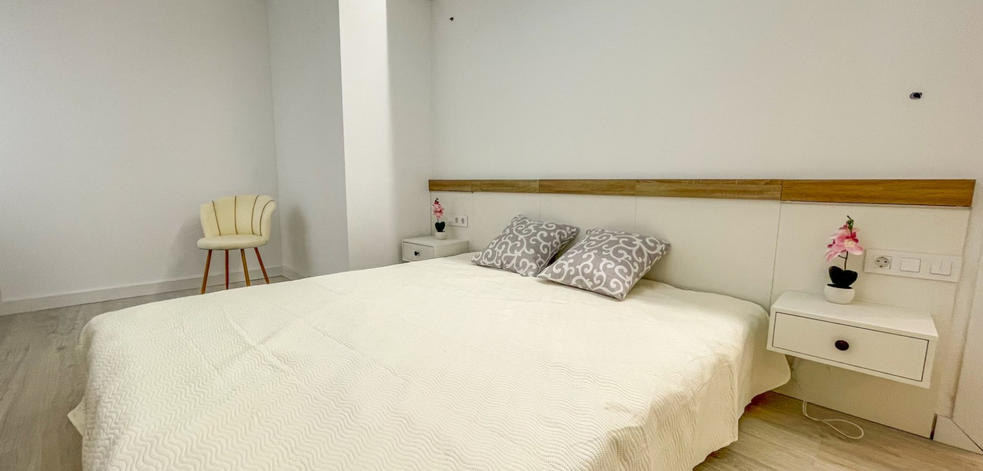 Apartment for sale in Torrevieja, Alicante, Spain