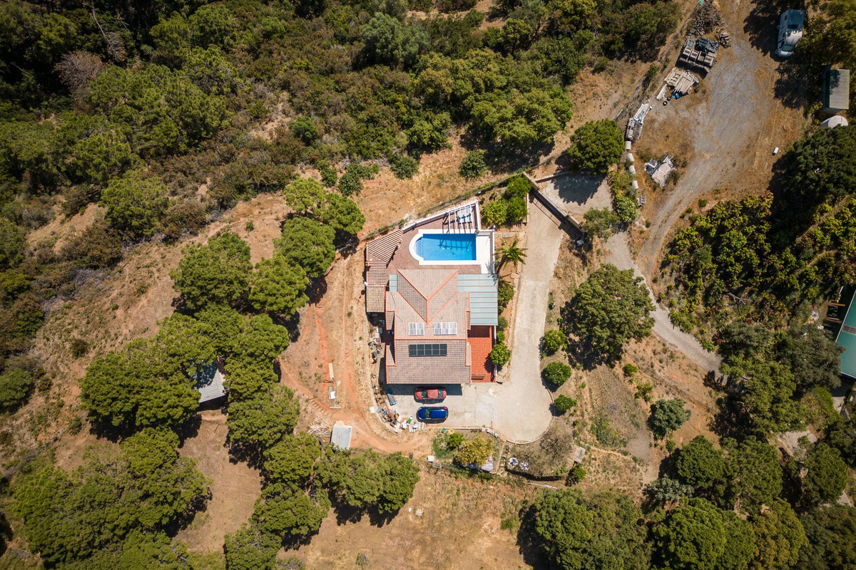 Finca en venta en Estepona