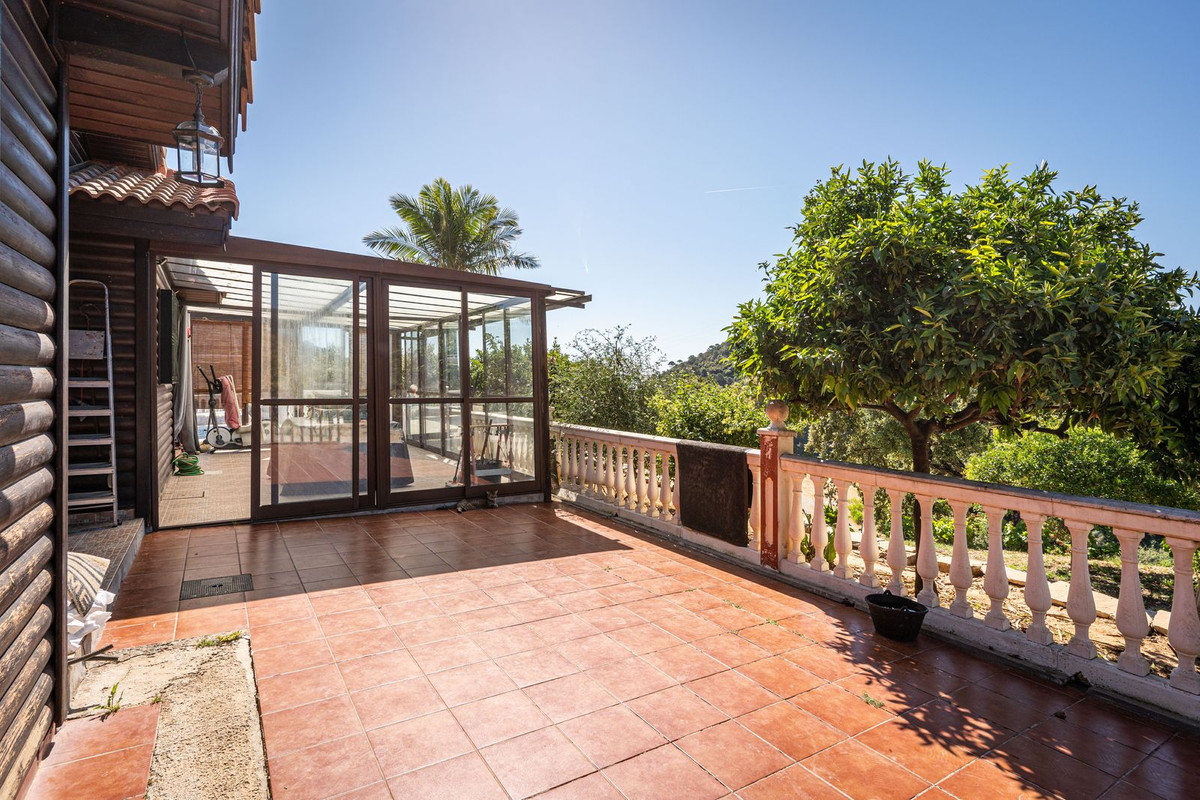 Finca en venta en Estepona