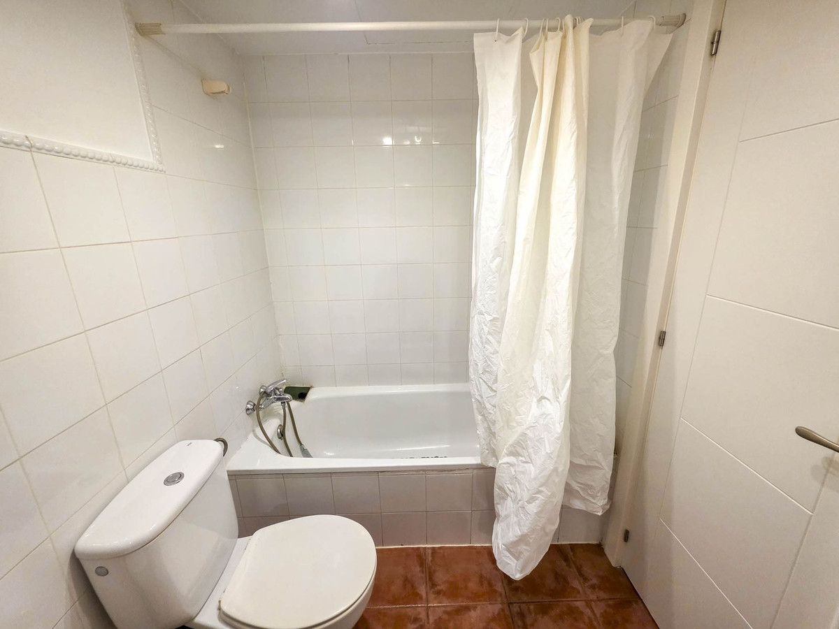 Piso en venta en Casares Playa