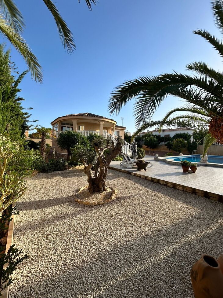 Villa for sale in Torrevieja, Alicante, Spain
