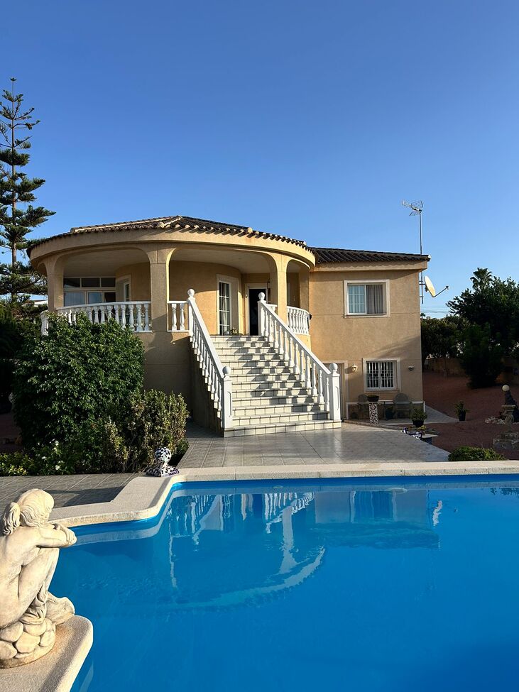 Villa for sale in Torrevieja, Alicante, Spain