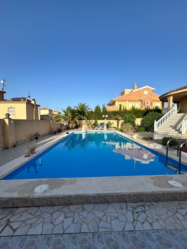 Villa for sale in Torrevieja, Alicante, Spain