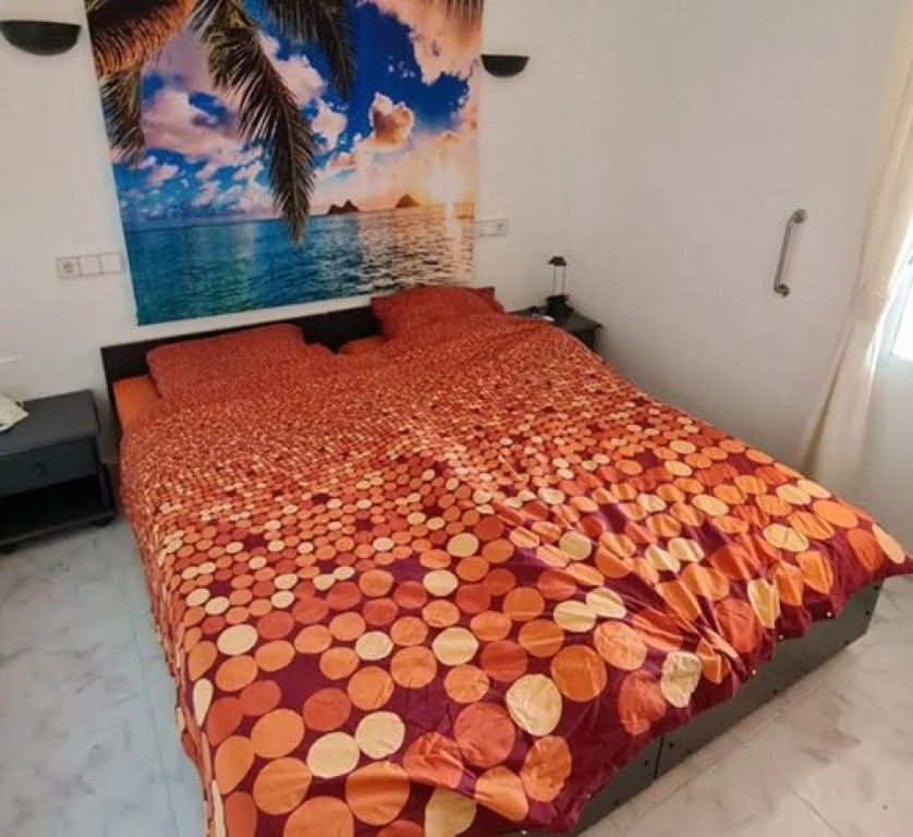 Villa en venta en Alfas Del Pi