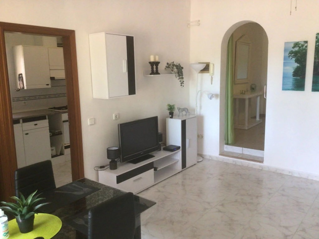 Villa en venta en Alfas Del Pi