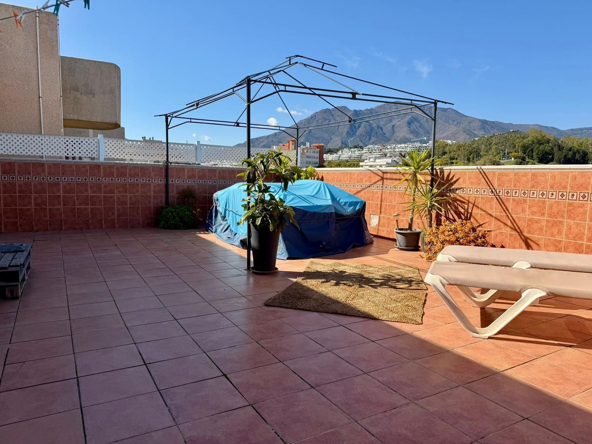 Penthouse for sale in Estepona, Málaga, Spain