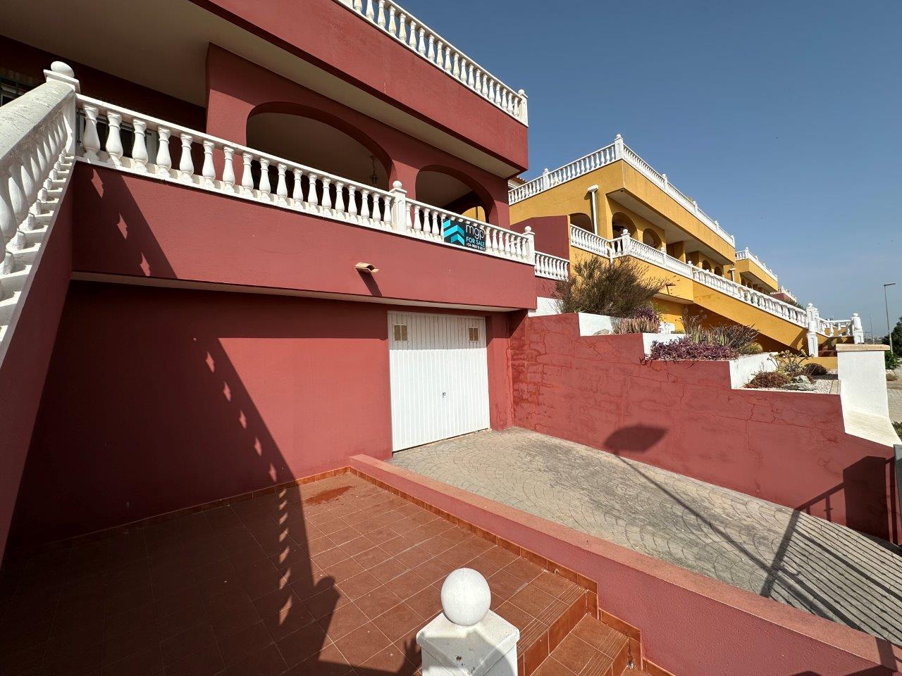 Villa en venta en El Carmoli