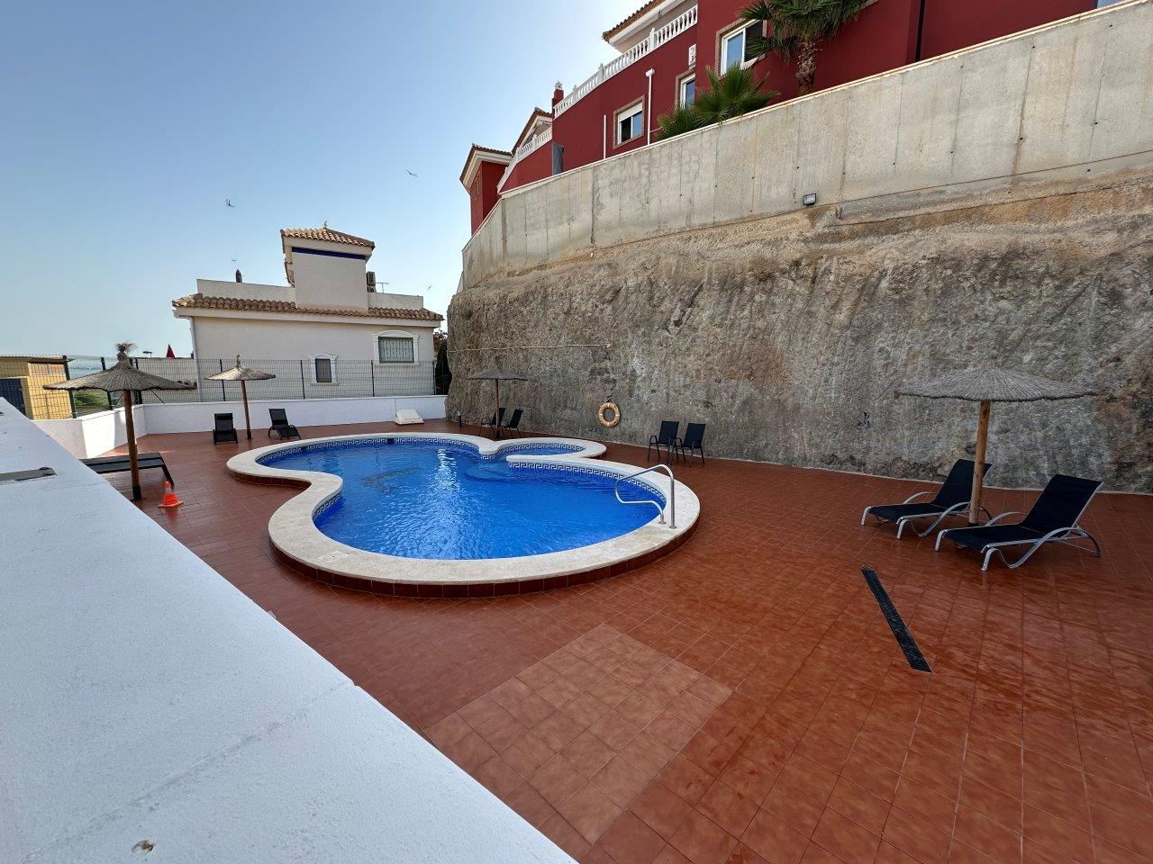 Villa en venta en El Carmoli