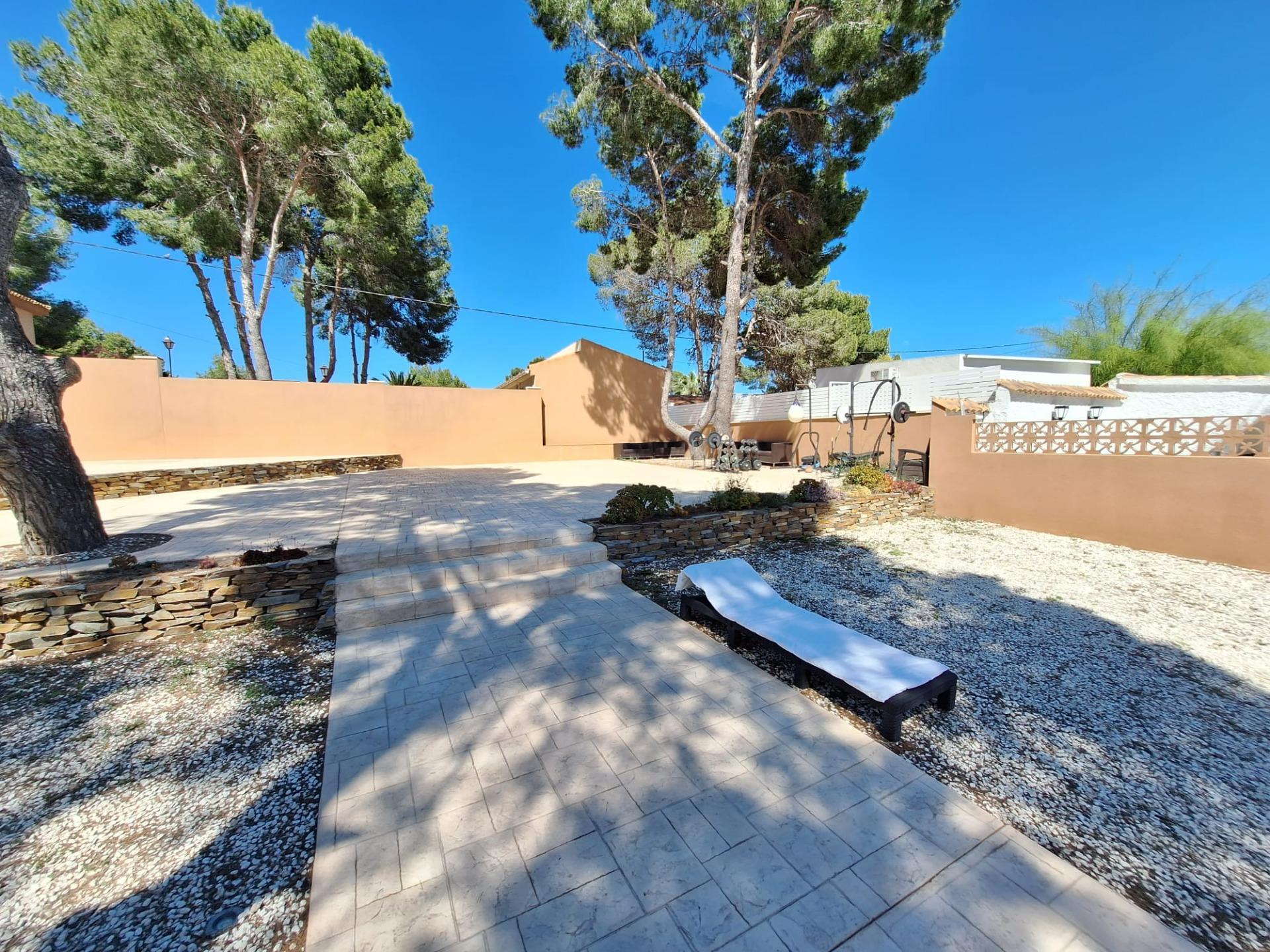 Villa en venta en Pilar De La Horadada