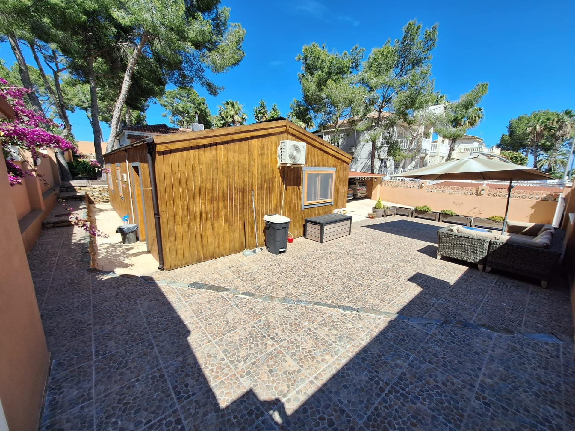 Villa en venta en Pilar De La Horadada