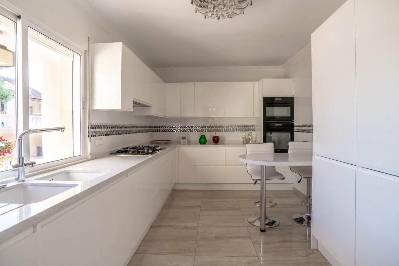 Villa en venta en San Miguel De Salinas