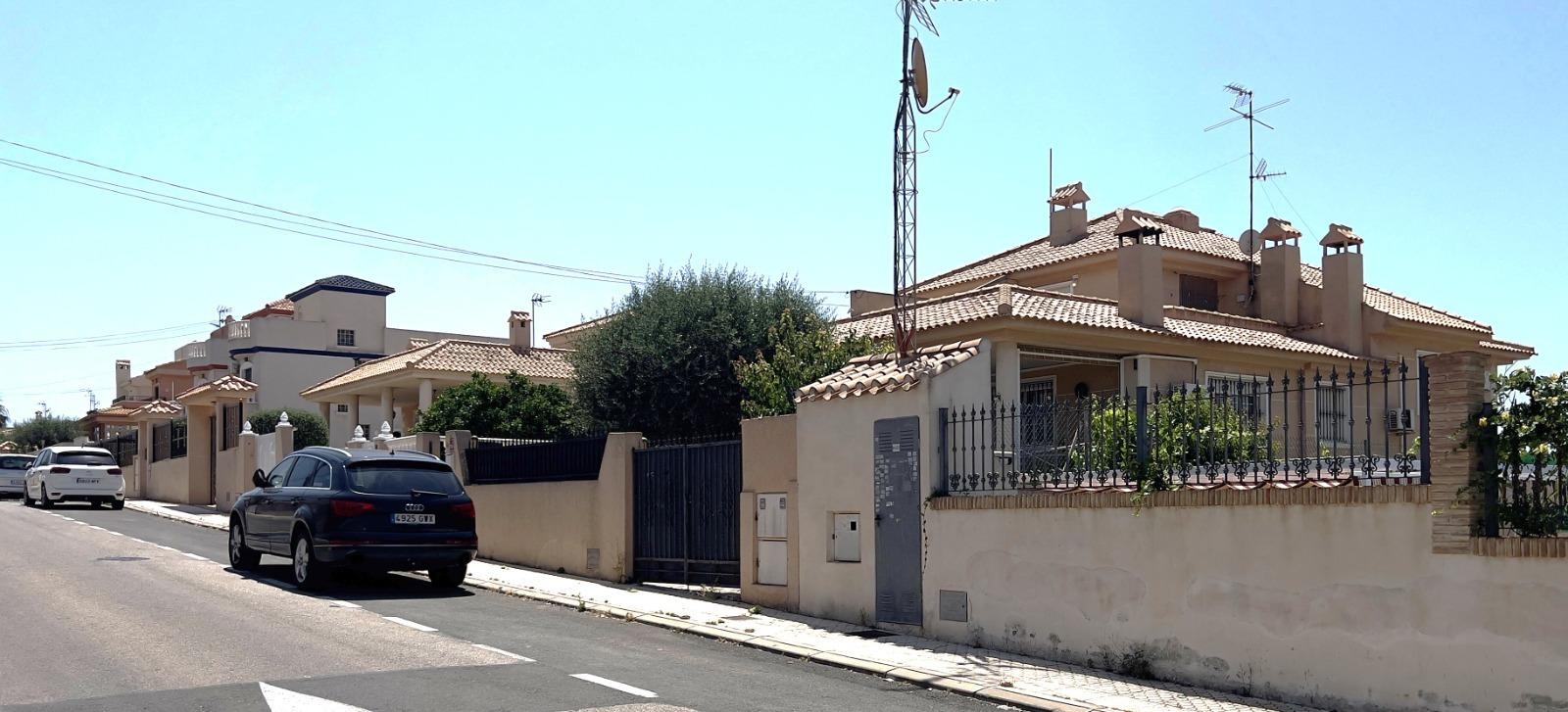 Villa for sale in Torrevieja, Alicante, Spain