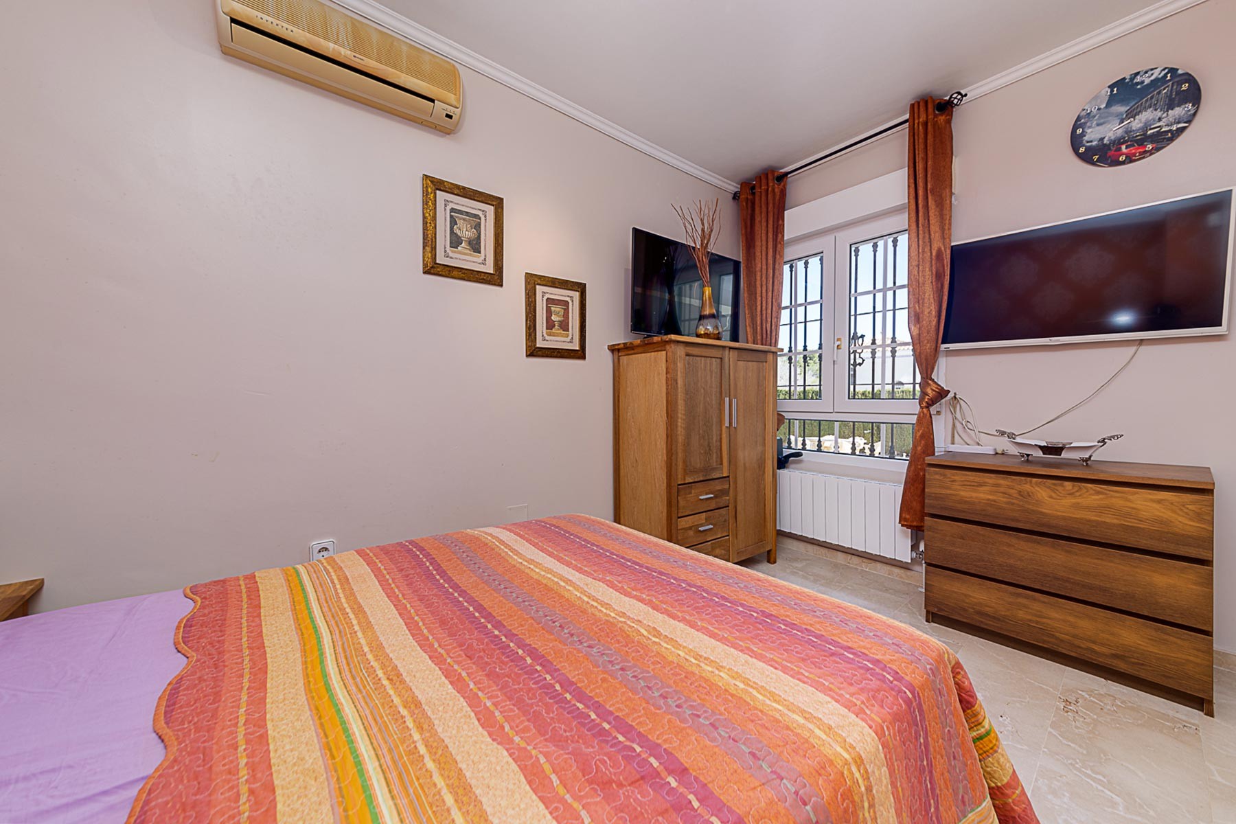 Villa for sale in Orihuela Costa, Alicante, Spain