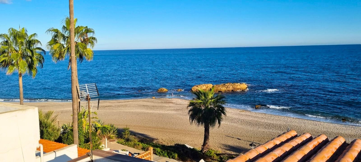 Town House for sale in Punta Chullera, Málaga, Spain
