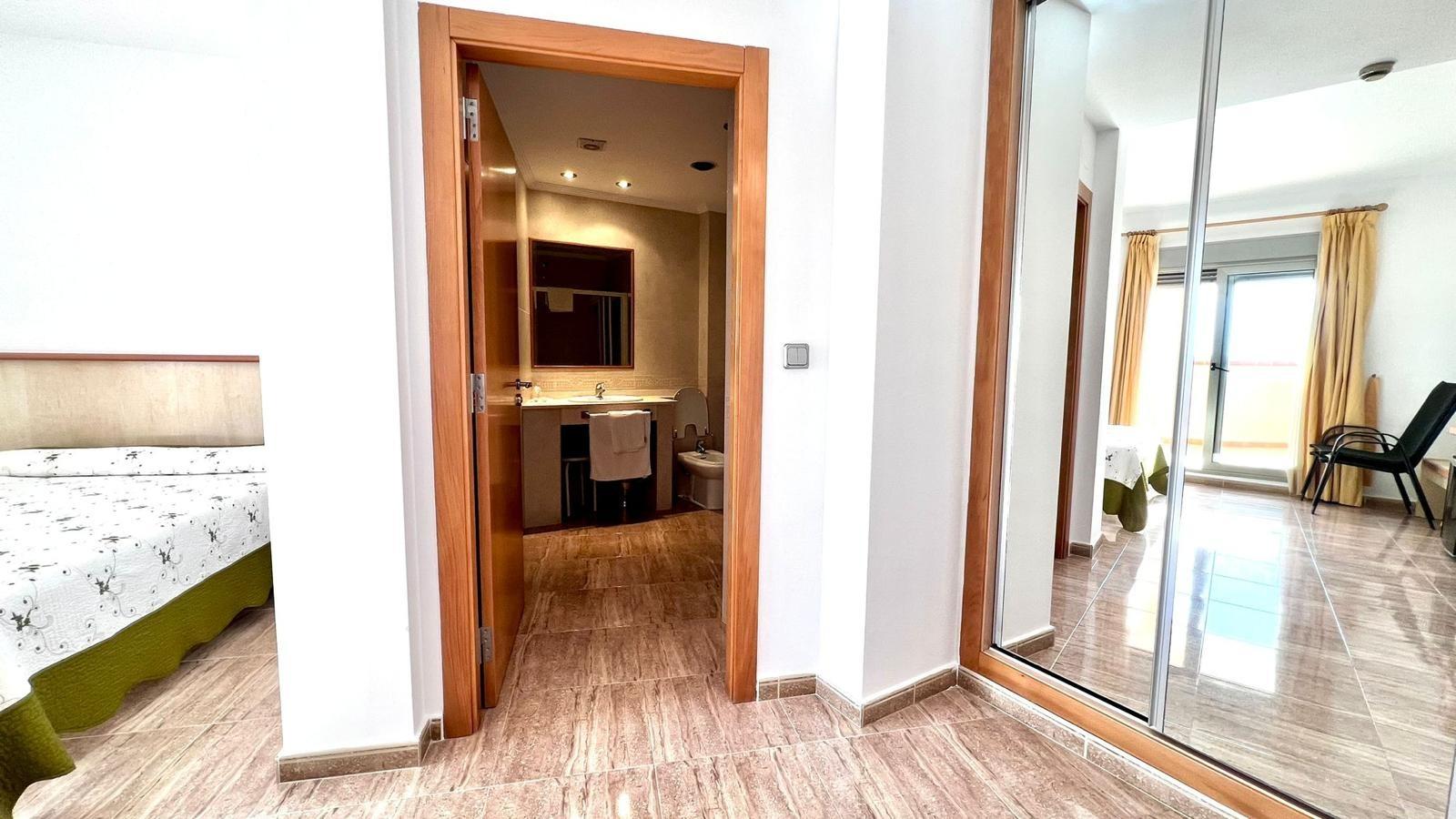 Commercial unit for sale in Los Montesinos, Alicante, Spain