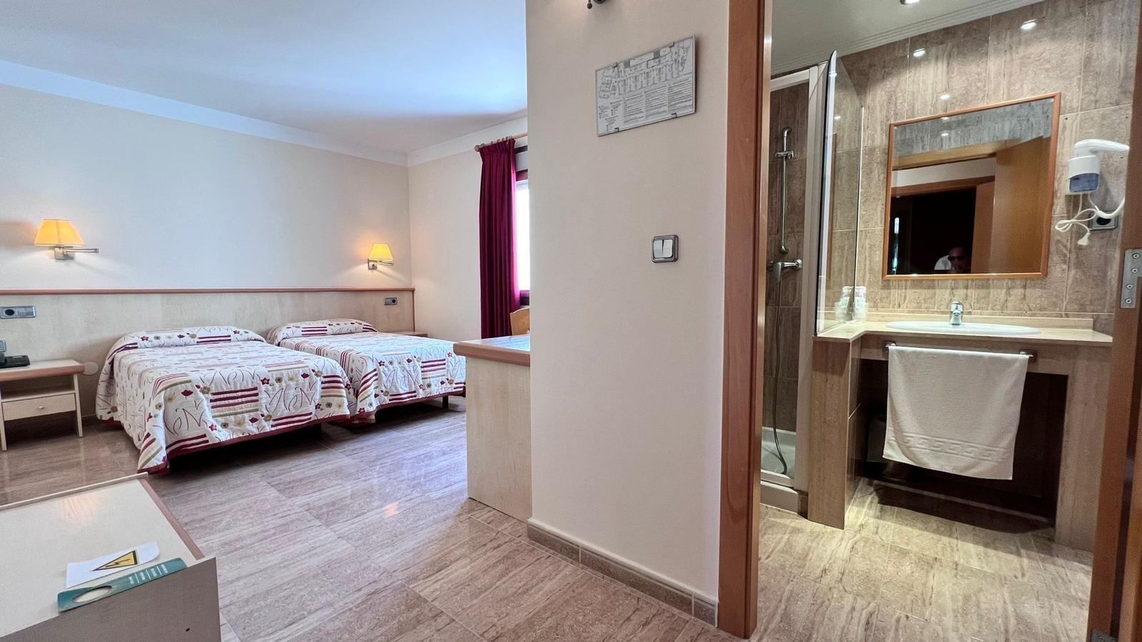 Commercial unit for sale in Los Montesinos, Alicante, Spain
