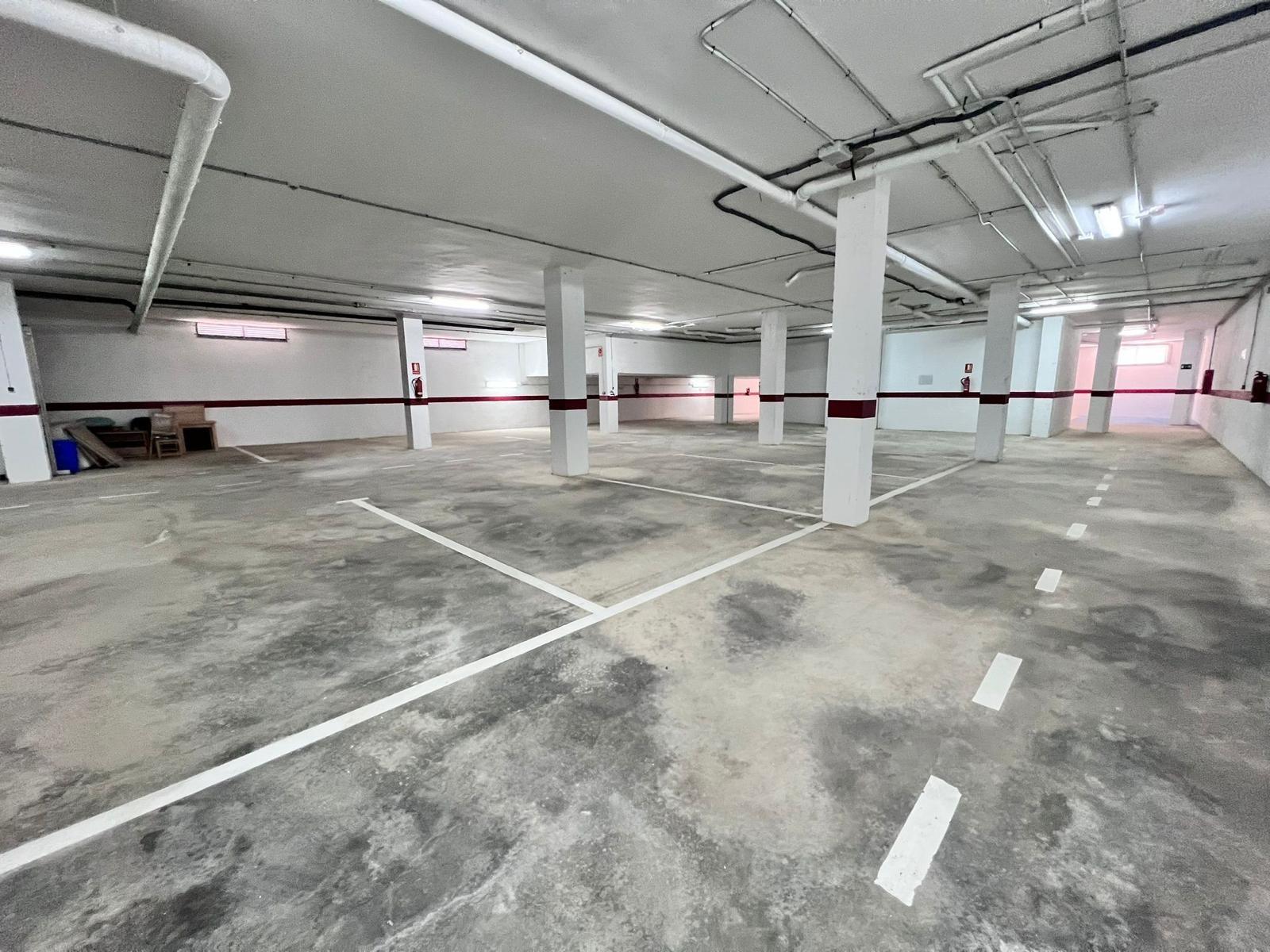 Commercial unit for sale in Los Montesinos, Alicante, Spain